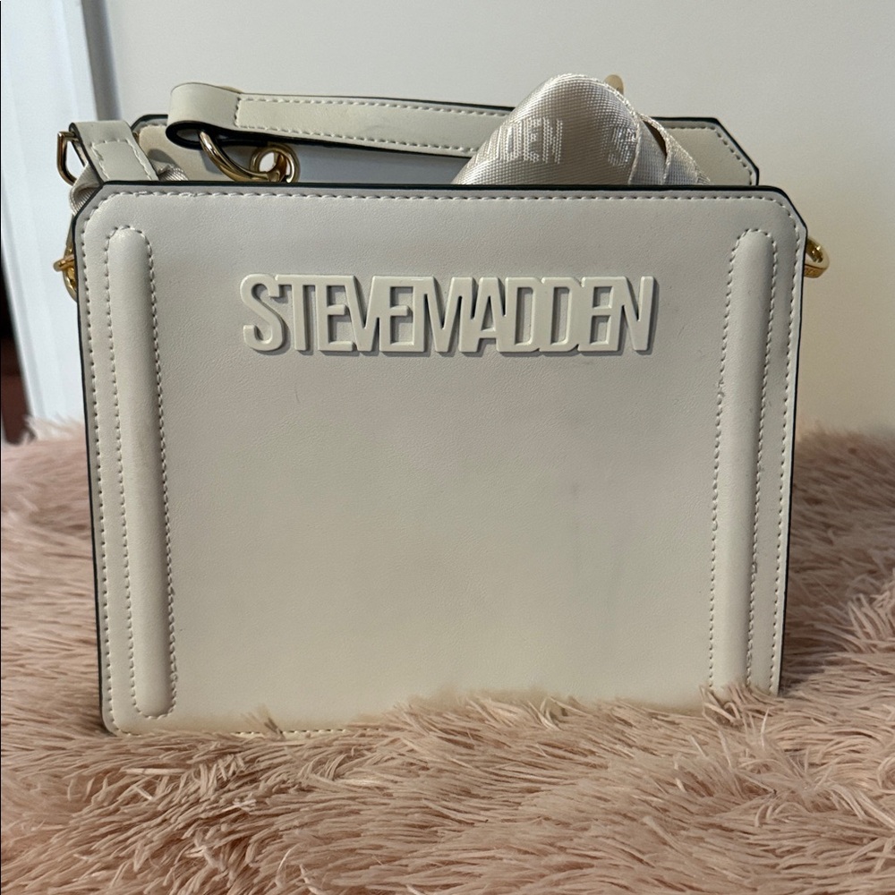 Steve Madden Ivory Crossbody Bag